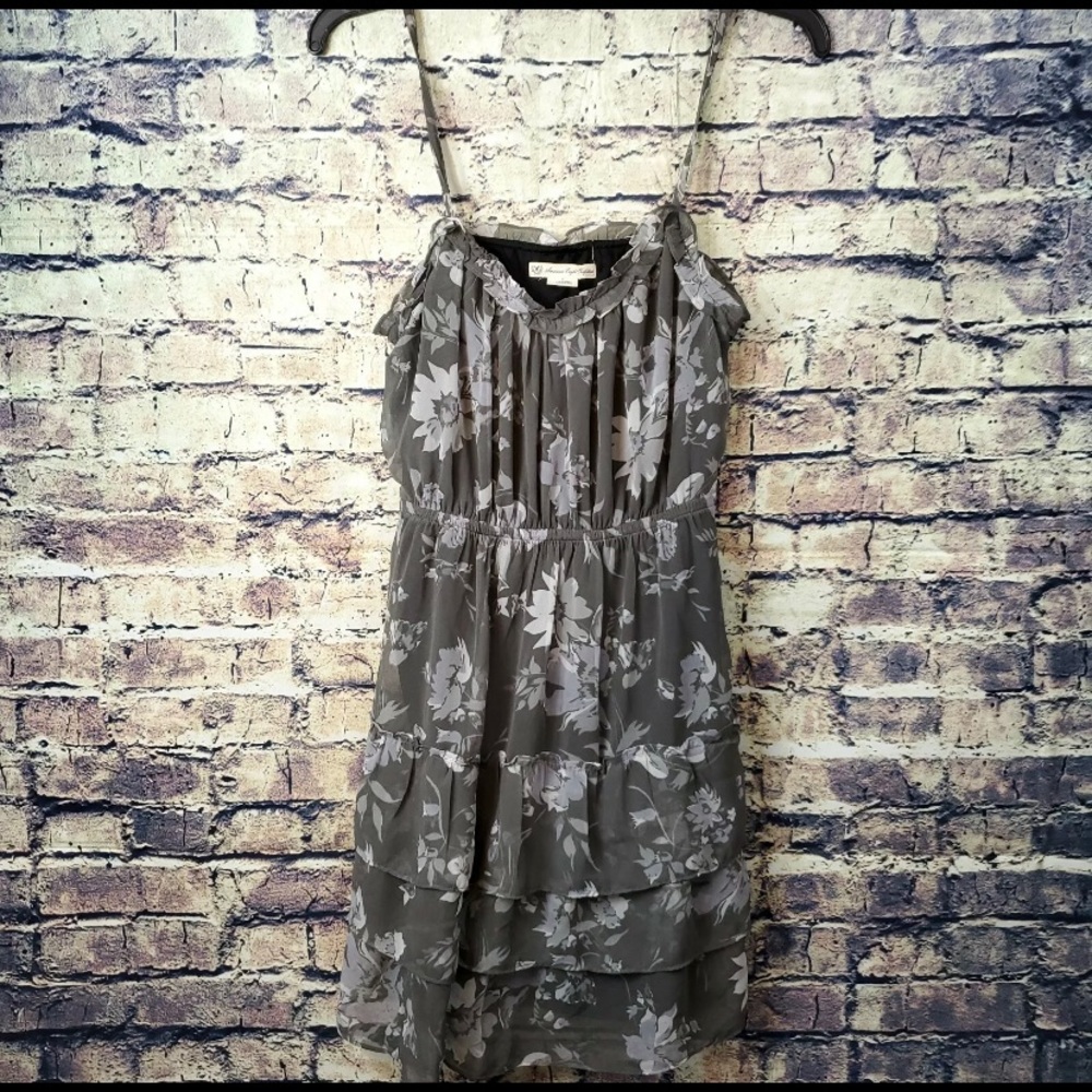 American Eagle Outfitters Gray Floral Layered Summer Dress Size 6